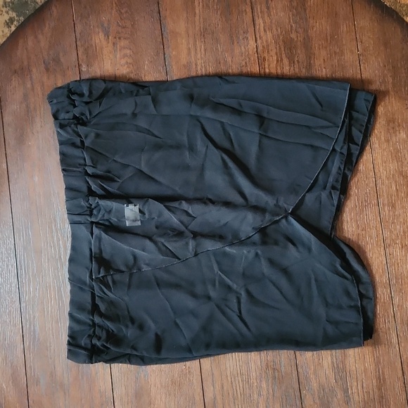 Swimsuit cover up shorts. 5XL. Black sheer. - Picture 3 of 4